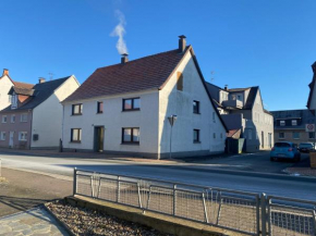 Domizil Brakel - OT Hembsen , Hausnummer Fünfzehn